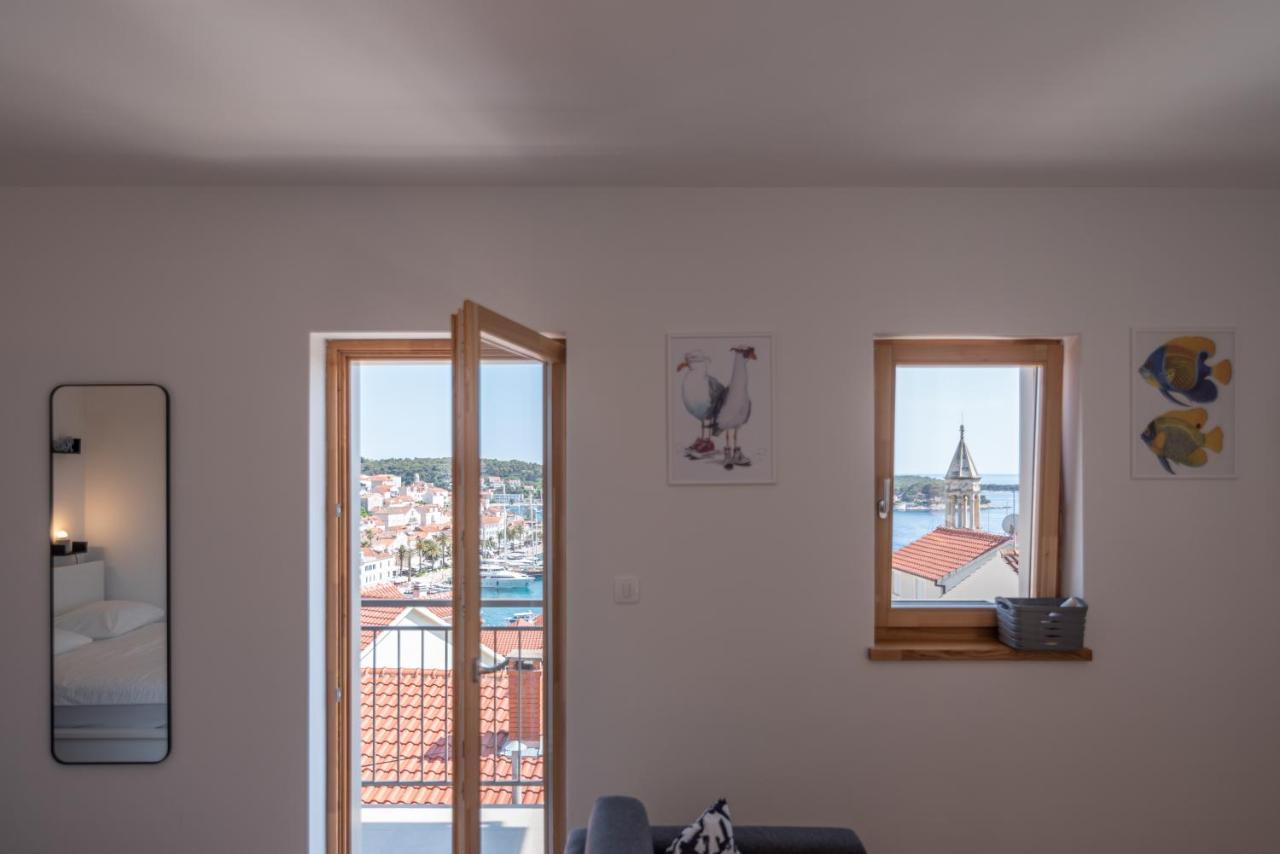 Brand New Apt W Balcony & Perfect Seaview At Center フヴァル エクステリア 写真