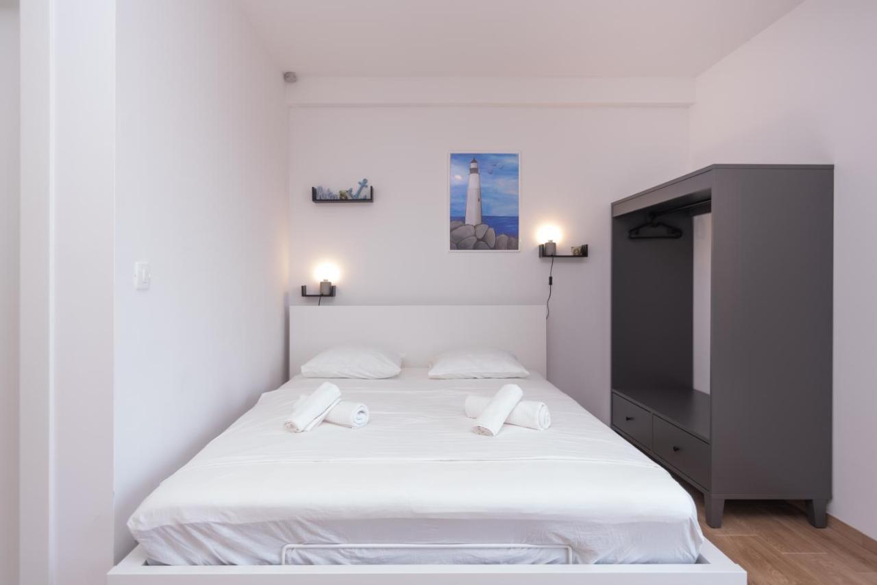 Brand New Apt W Balcony & Perfect Seaview At Center フヴァル エクステリア 写真